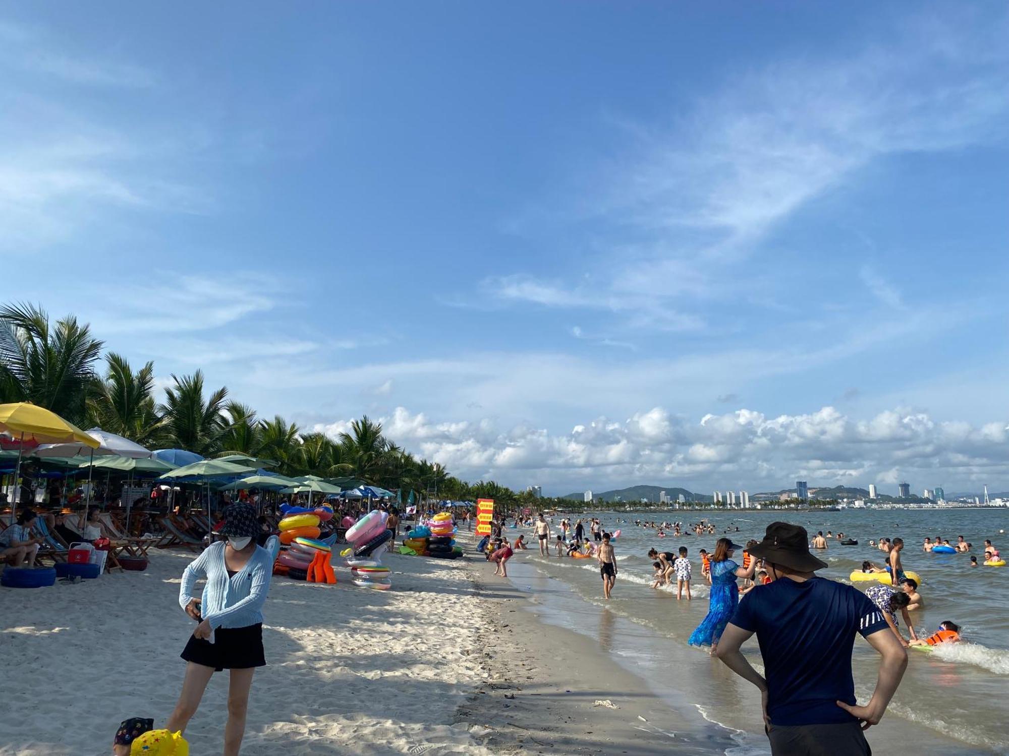 Swan Motel Ха Лонг Екстериор снимка
