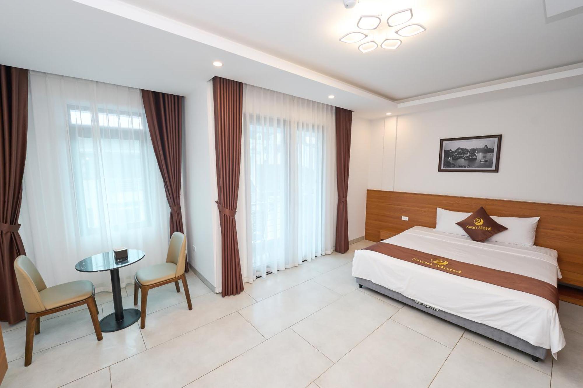Swan Motel Ха Лонг Екстериор снимка