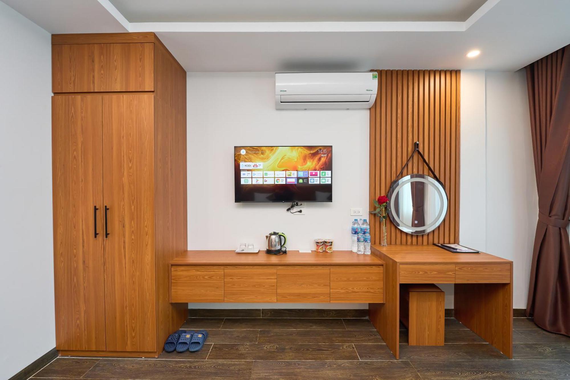 Swan Motel Ха Лонг Екстериор снимка