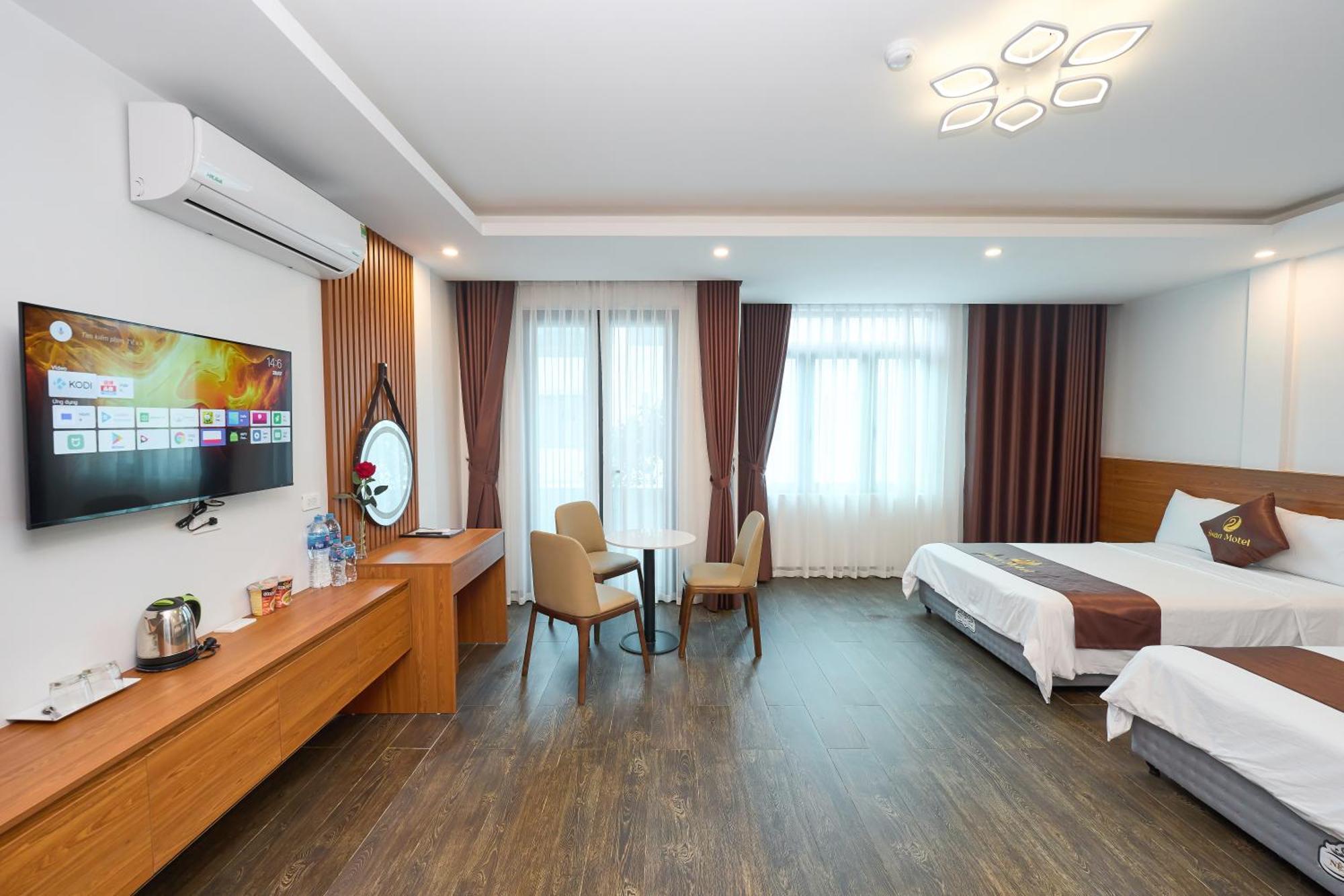 Swan Motel Ха Лонг Екстериор снимка