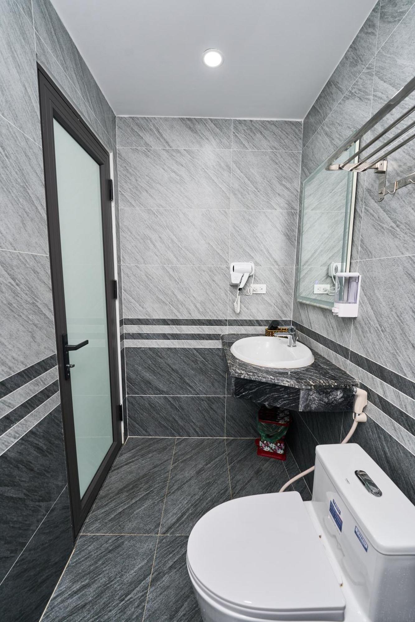Swan Motel Ха Лонг Екстериор снимка