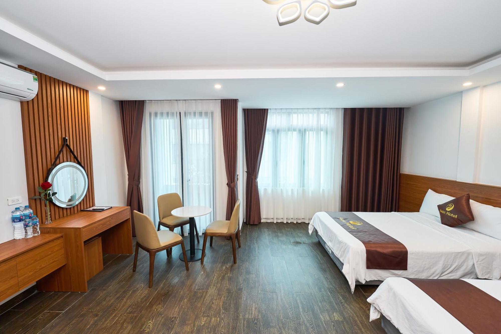 Swan Motel Ха Лонг Екстериор снимка