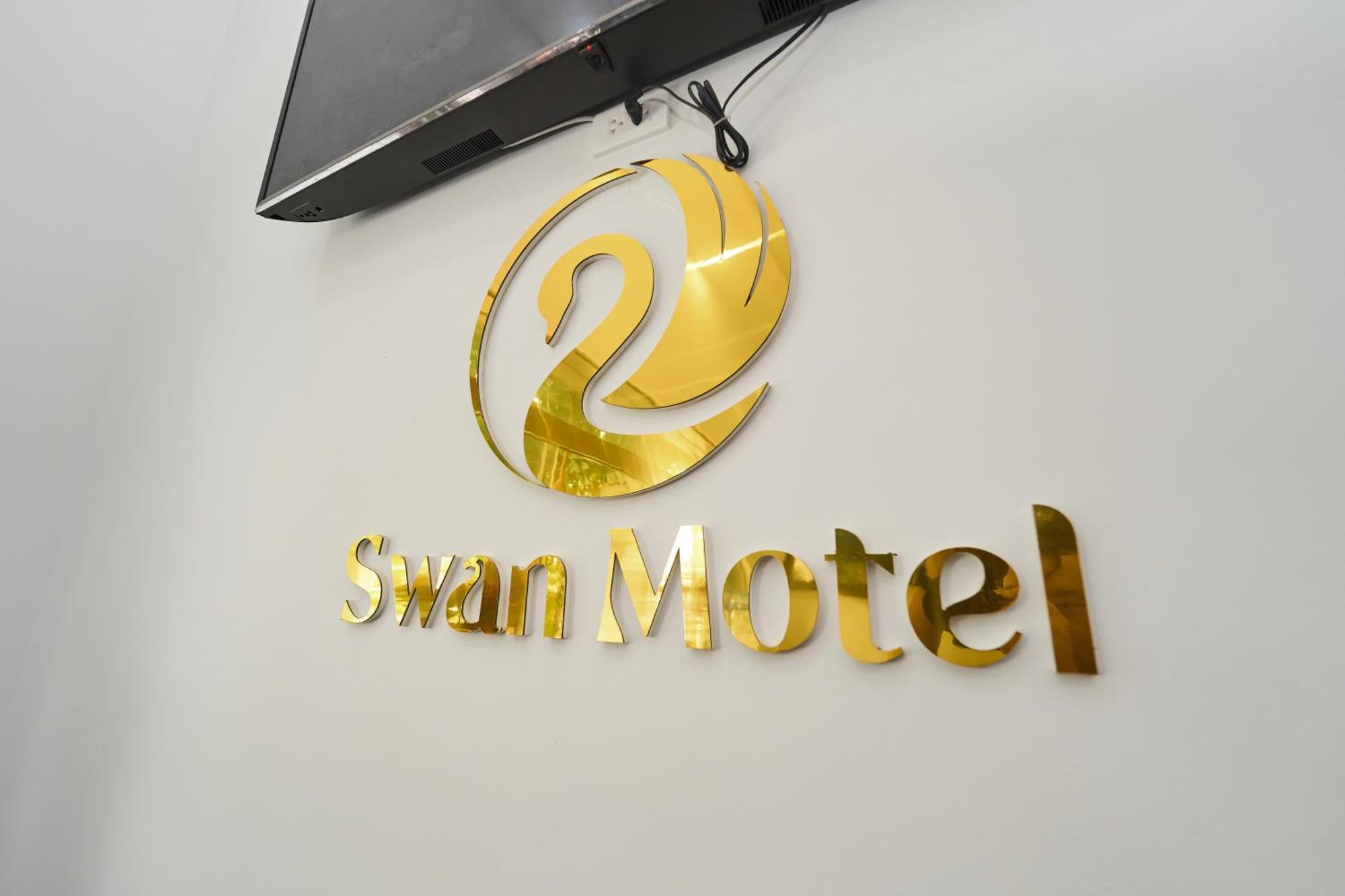 Swan Motel Ха Лонг Екстериор снимка