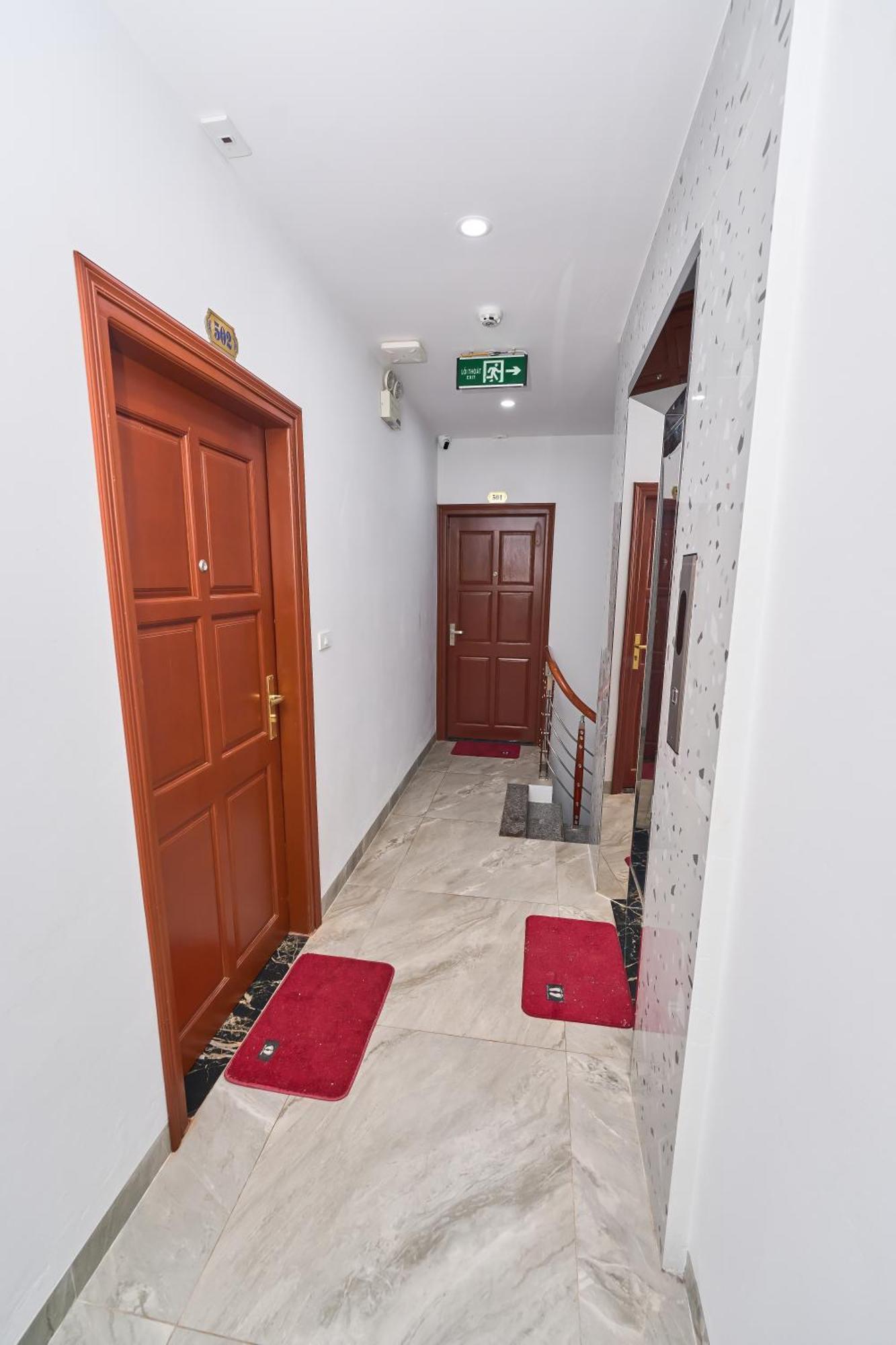 Swan Motel Ха Лонг Екстериор снимка