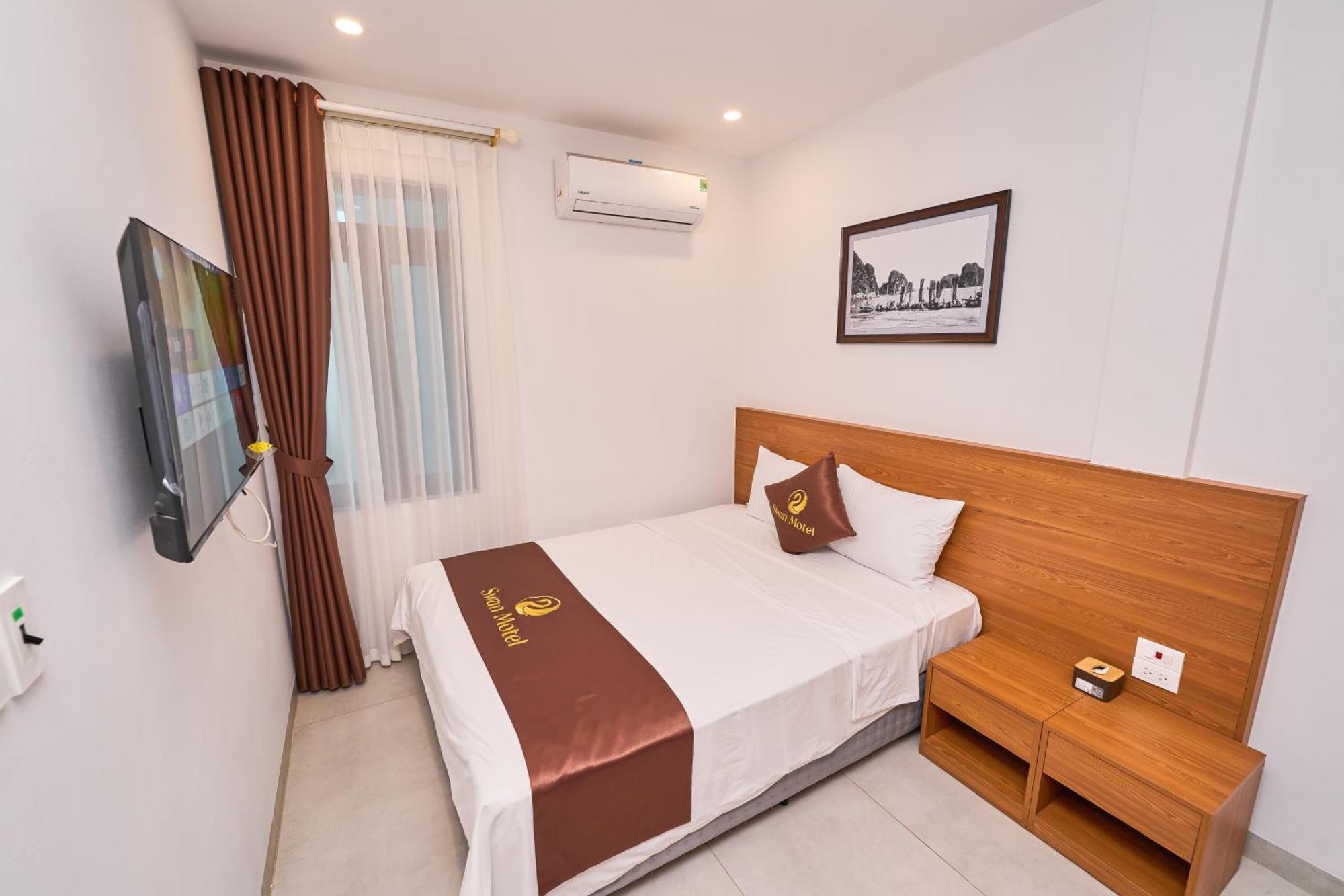 Swan Motel Ха Лонг Екстериор снимка