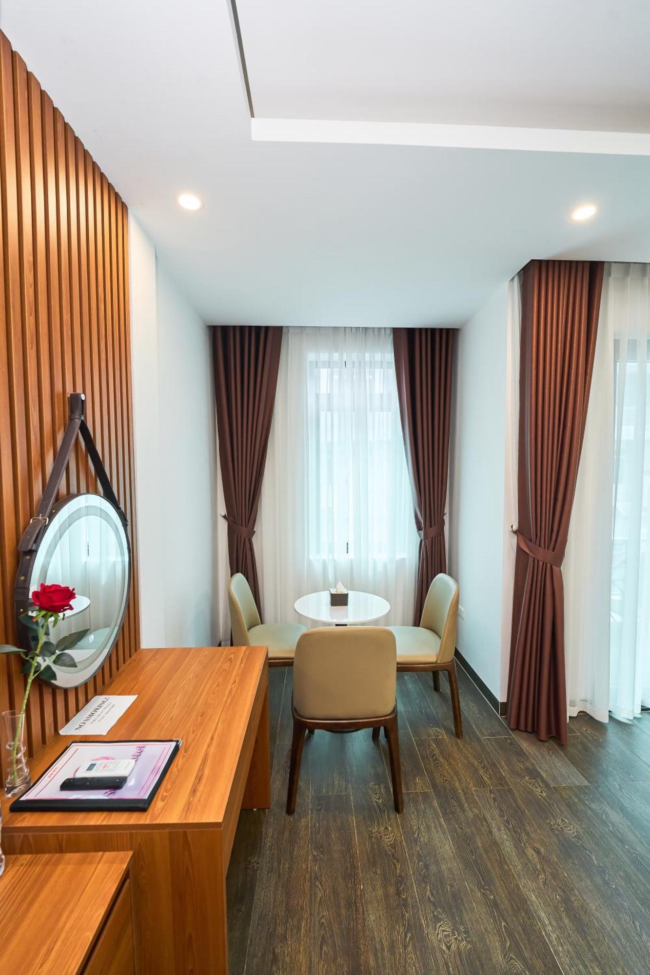 Swan Motel Ха Лонг Екстериор снимка
